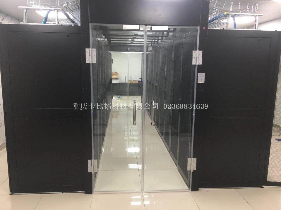 004全玻璃外开门配门禁系统3.jpg